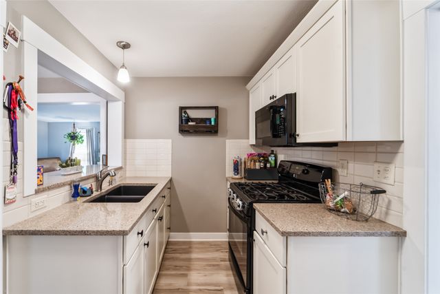1135 Court Street, Adel, IA 50003