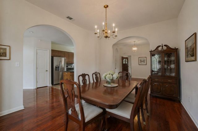 11814 Copperas Creek Drive, Sugar Land, TX 77498