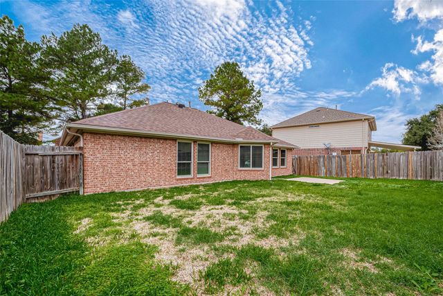 11814 Copperas Creek Drive, Sugar Land, TX 77498