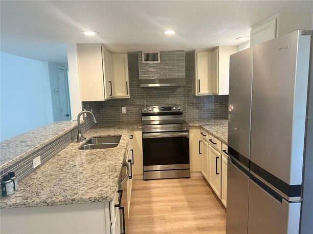 4219 MURDOCK AVENUE, Sarasota, FL 34231