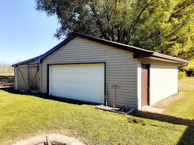 N3992 SHAMROCK CIRCLE, Appleton, WI 54913