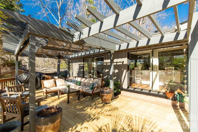 47 Heritage Drive, Clover, SC 29710