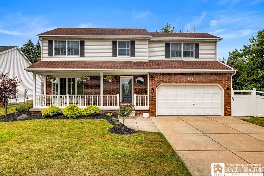 44 Wedgewood Drive, Cheektowaga, NY 14227