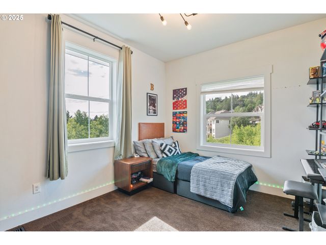248 CURTIS Dr, Longview, WA 98632