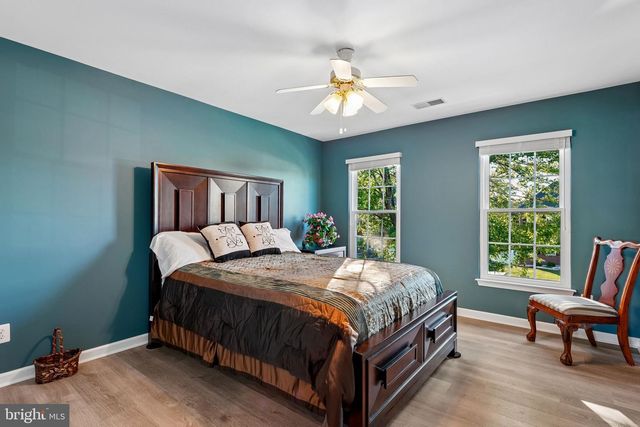 2706 MYRTLEWOOD DR, Dumfries, VA 22026