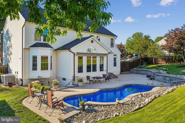 2706 MYRTLEWOOD DR, Dumfries, VA 22026