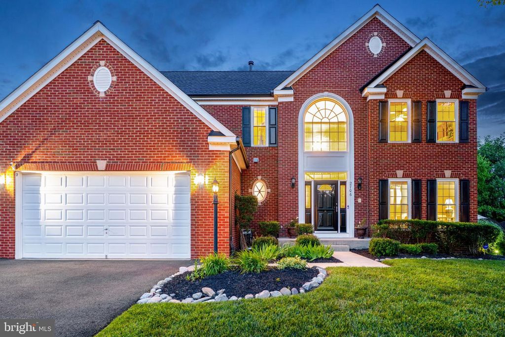 2706 MYRTLEWOOD DR, Dumfries, VA 22026