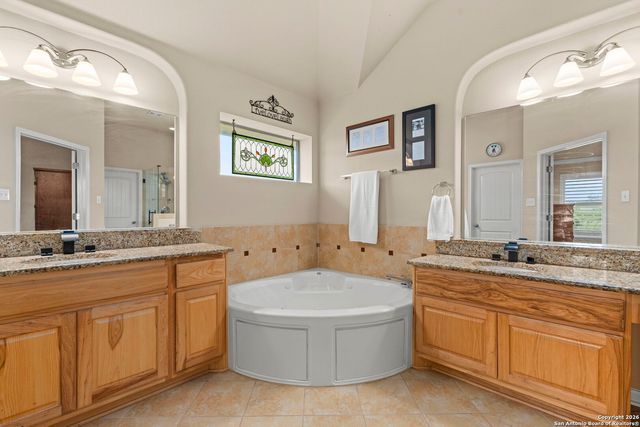 3318 Collin Cove, San Antonio, TX 78253