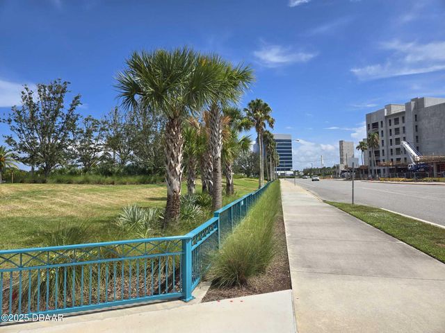 133 North Street, Daytona Beach, FL 32114