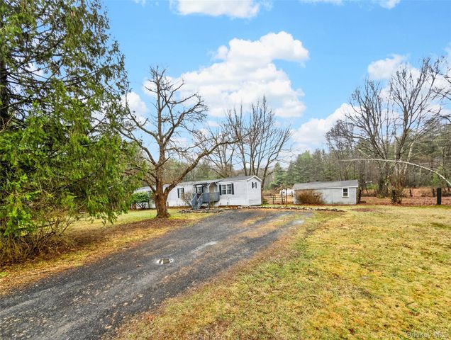 90 Galley Hill Road, Cuddebackville, NY 12729