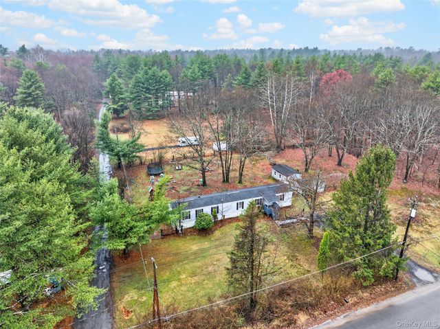 90 Galley Hill Road, Cuddebackville, NY 12729