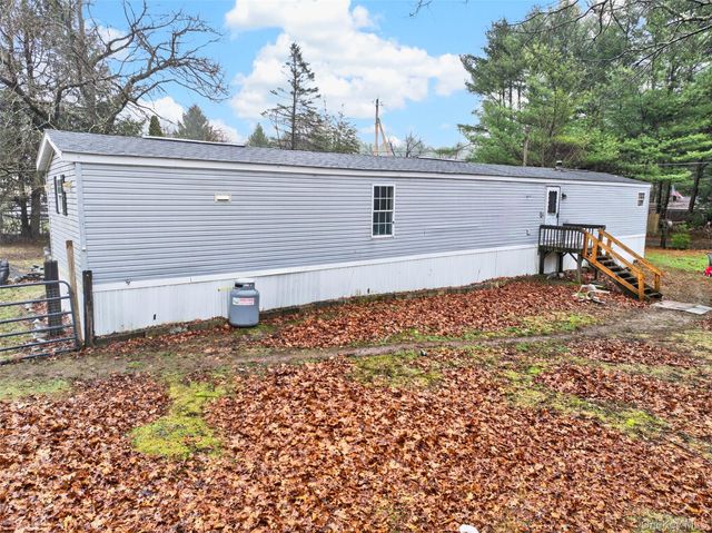 90 Galley Hill Road, Cuddebackville, NY 12729