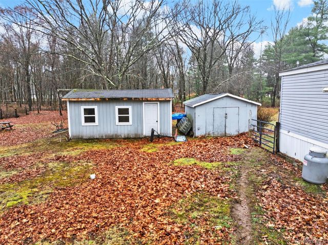 90 Galley Hill Road, Cuddebackville, NY 12729