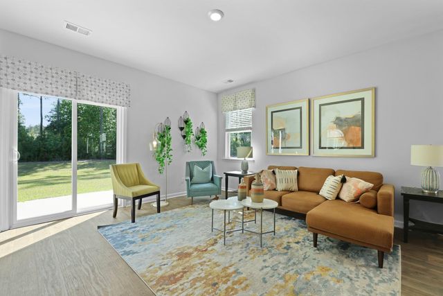 201 Horizon Ridge Drive, Summerville, SC 29486