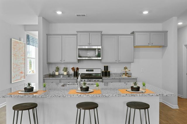 201 Horizon Ridge Drive, Summerville, SC 29486