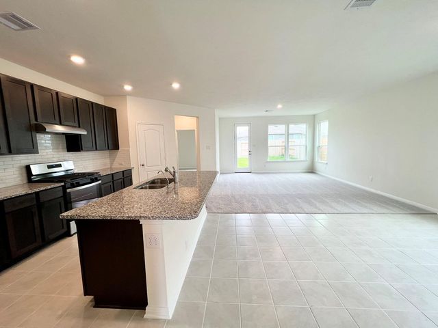2834 Palamas Lane, Fresno, TX 77545