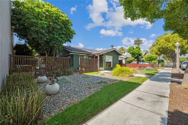 422 W Amerige Avenue, Fullerton, CA 92832