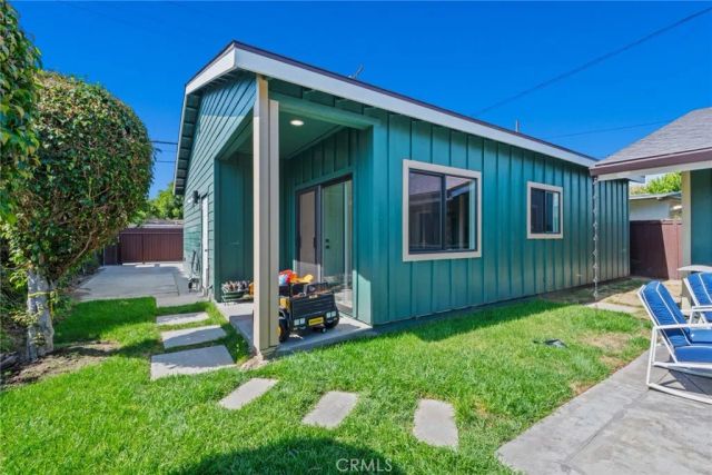 422 W Amerige Avenue, Fullerton, CA 92832