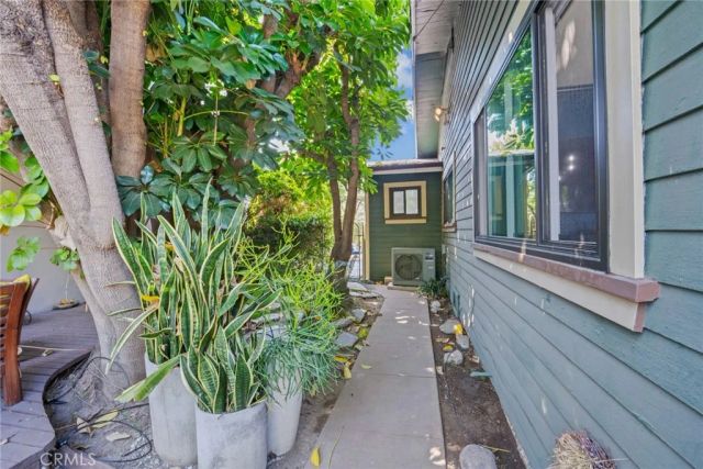422 W Amerige Avenue, Fullerton, CA 92832