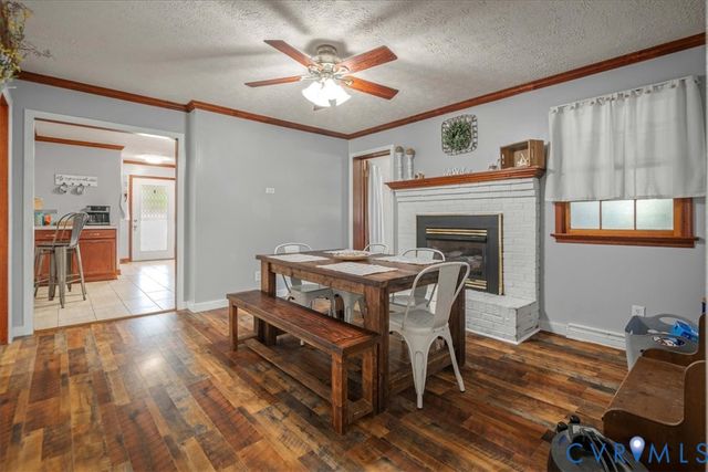 5809 Sutherland Dr, Sutherland, VA 23885