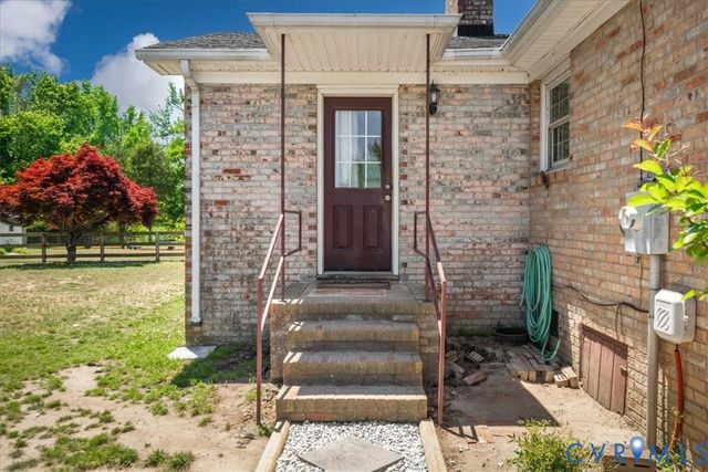 5809 Sutherland Dr, Sutherland, VA 23885