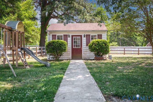5809 Sutherland Dr, Sutherland, VA 23885
