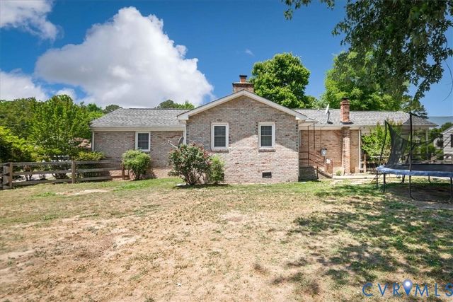 5809 Sutherland Dr, Sutherland, VA 23885