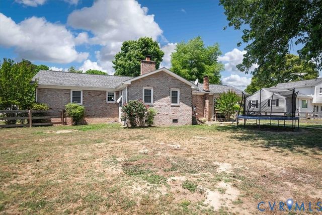5809 Sutherland Dr, Sutherland, VA 23885