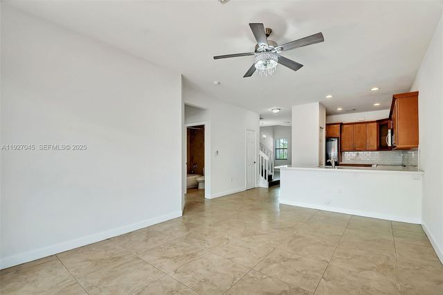 5840 NW 104th Path 5840, Doral, FL 33178
