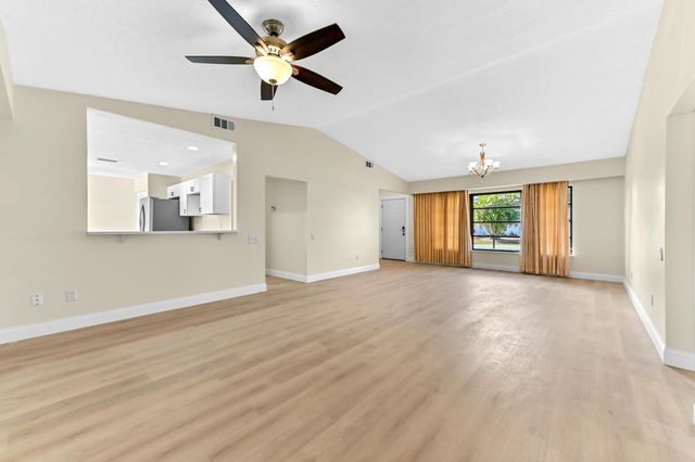 571 SE Anchor Lane, Port St. Lucie, Port St Lucie, FL 34983