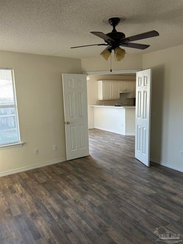 5305 Cherub Cir, Milton, FL 32583