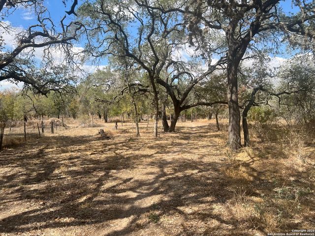 1050 Hickory, San Antonio, TX 78264