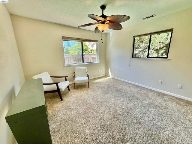 4429 James Ave, Castro Valley, CA 94546