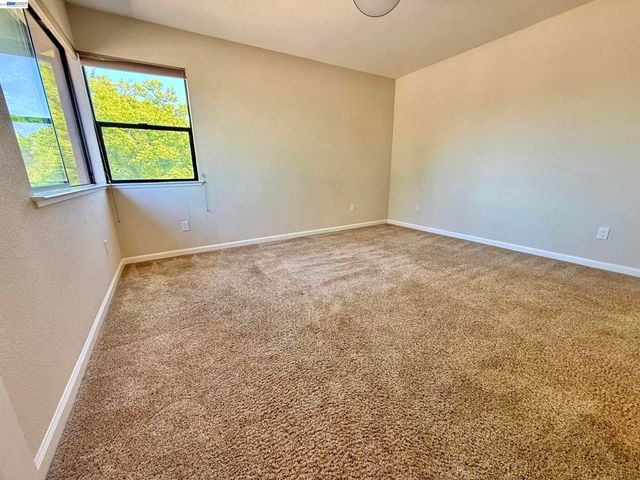 4429 James Ave, Castro Valley, CA 94546