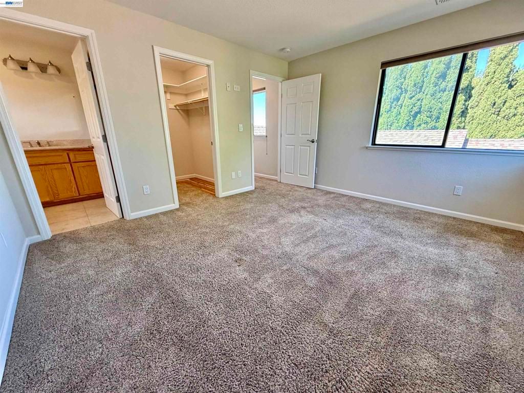 Image 49 of property listing at 4429 James Ave, Castro Valley, CA 94546