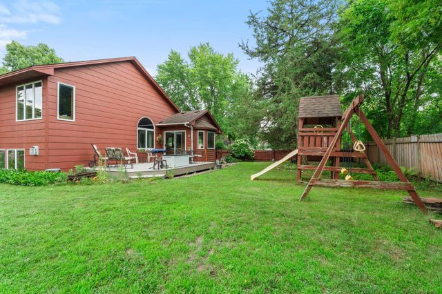 1820 Slater Lane, Burnsville, MN 55337