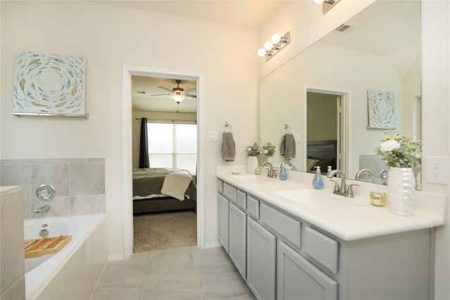 4315 Kingston Lake Court, Porter, TX 77365