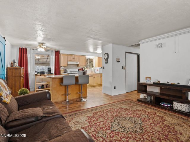1108 Tamarisk Street, Carson City, NV 89701