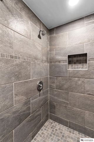 4506 S 27th Circle, Omaha, NE 68107