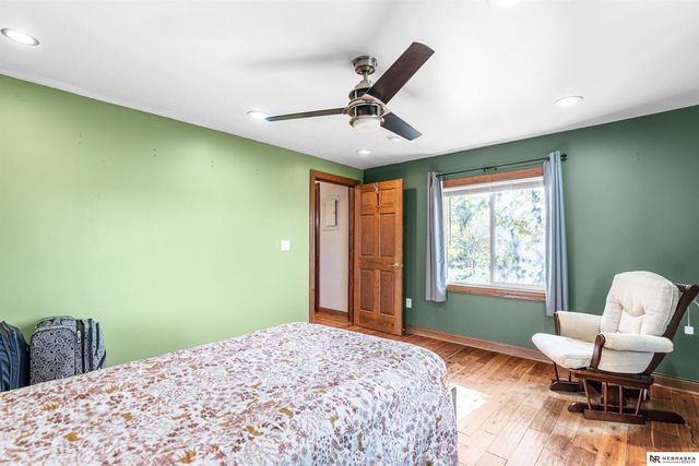 4506 S 27th Circle, Omaha, NE 68107