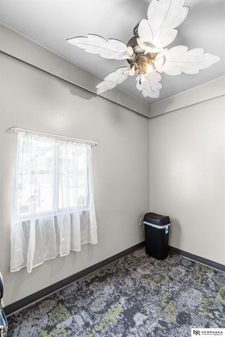 4506 S 27th Circle, Omaha, NE 68107