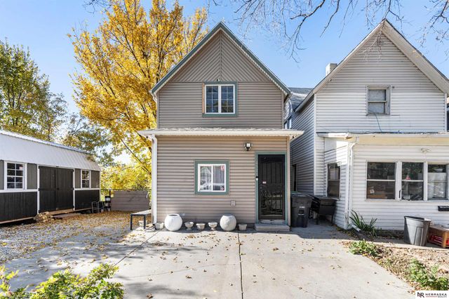 4506 S 27th Circle, Omaha, NE 68107