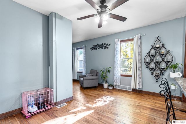 4506 S 27th Circle, Omaha, NE 68107