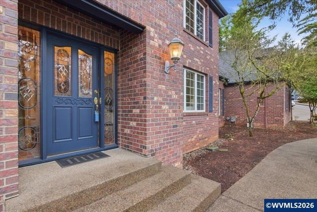 2380 Heath St S, Salem, OR 97302