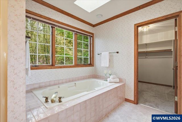 2380 Heath St S, Salem, OR 97302