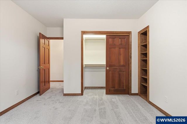 2380 Heath St S, Salem, OR 97302