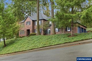 2380 Heath St S, Salem, OR 97302