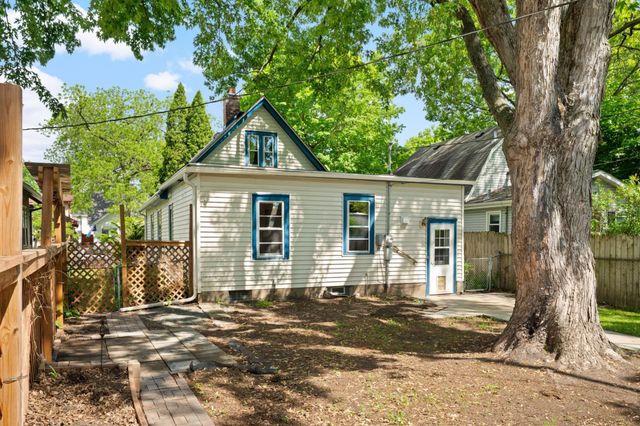 4006 41st Avenue S, Minneapolis, MN 55406