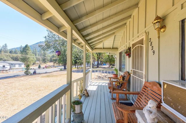 2829 Hamilton Lane, Grants Pass, OR 97527