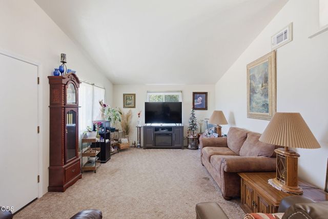 2829 Hamilton Lane, Grants Pass, OR 97527